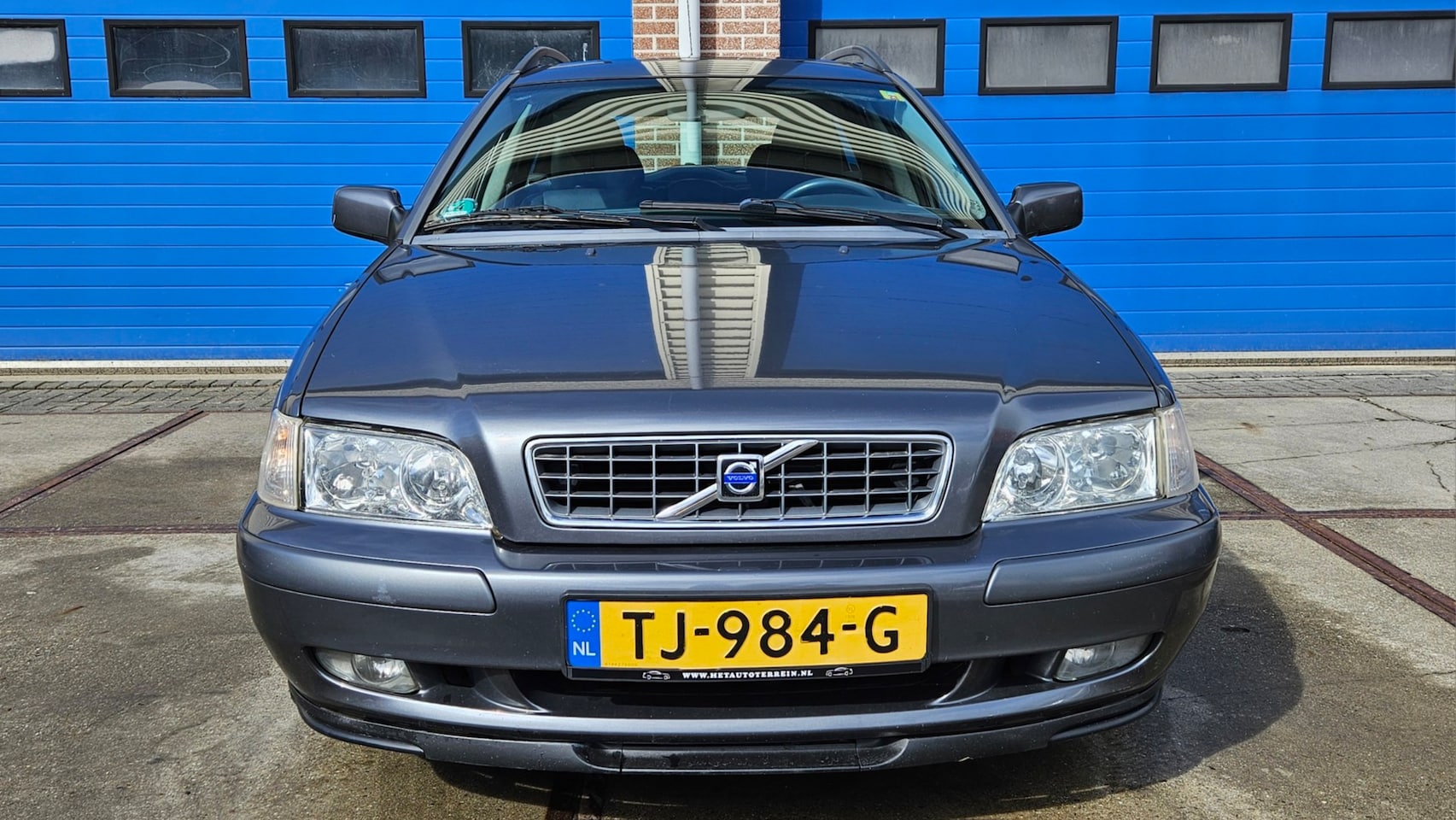 Volvo V40 - 1.8 Europa *airco* - AutoWereld.nl