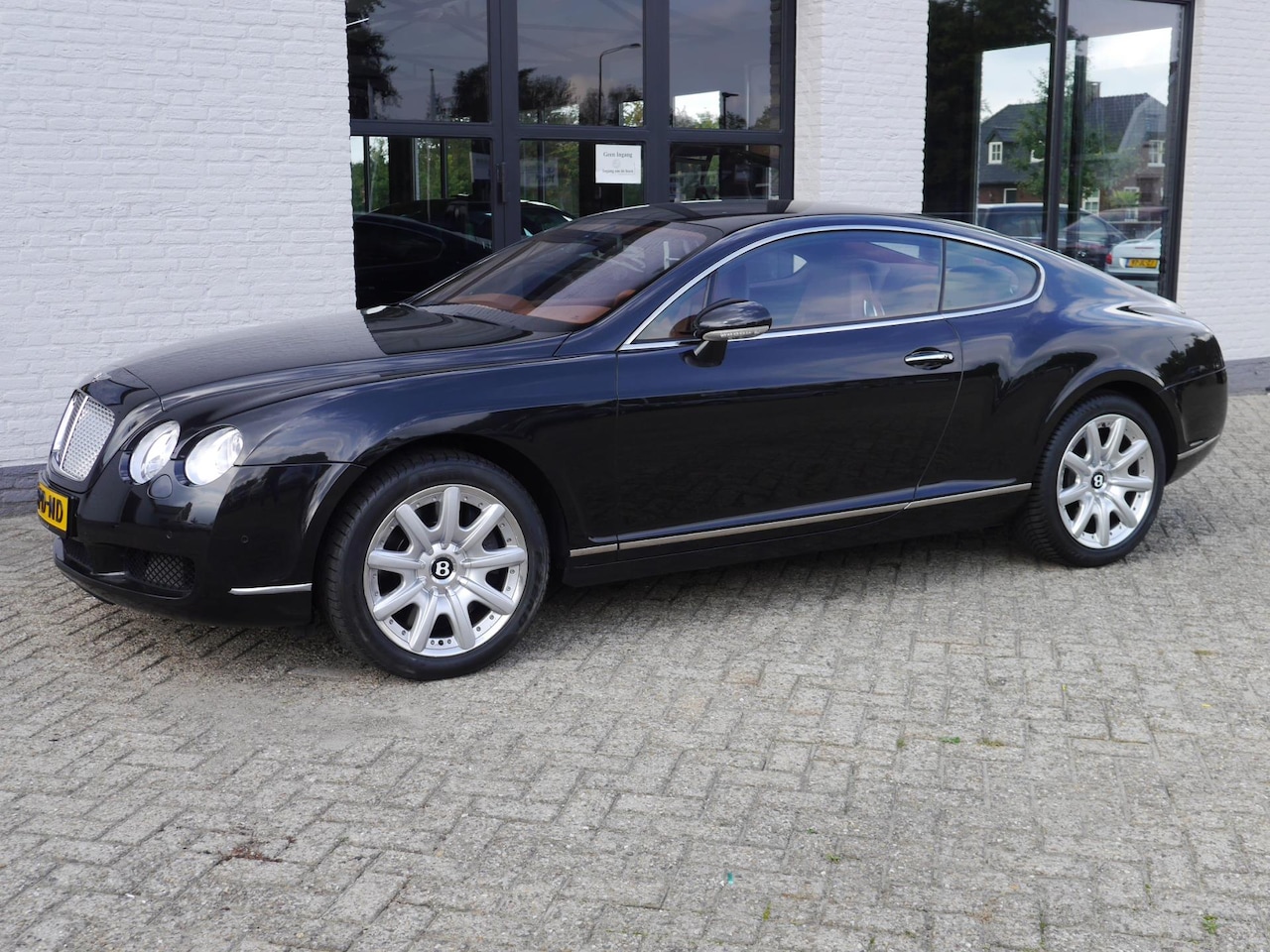 Bentley Continental GT - 6.0 W12 ORIGINEEL NL 154000KM !!! FISCAAL VRIENDELIJK - AutoWereld.nl