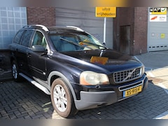 Volvo XC90 - 4.4 V8 Momentum