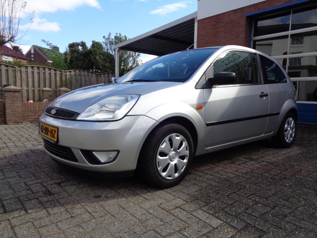 Ford Fiesta - 1.6-16V Futura 1.6-16V Futura - AutoWereld.nl