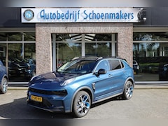 Lynk & Co 01 - 1.5 261PK 6, 6 Kwh LADEN 360-CAMERA PANO/SCHUIF INFINITY DAB NAVI CARPLAY STOELVERWARMING