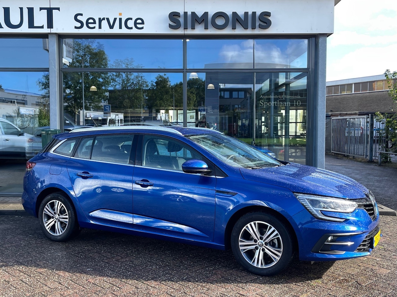 Renault Mégane Estate - 1.3 TCe 140 Equilibre NL-auto - AutoWereld.nl