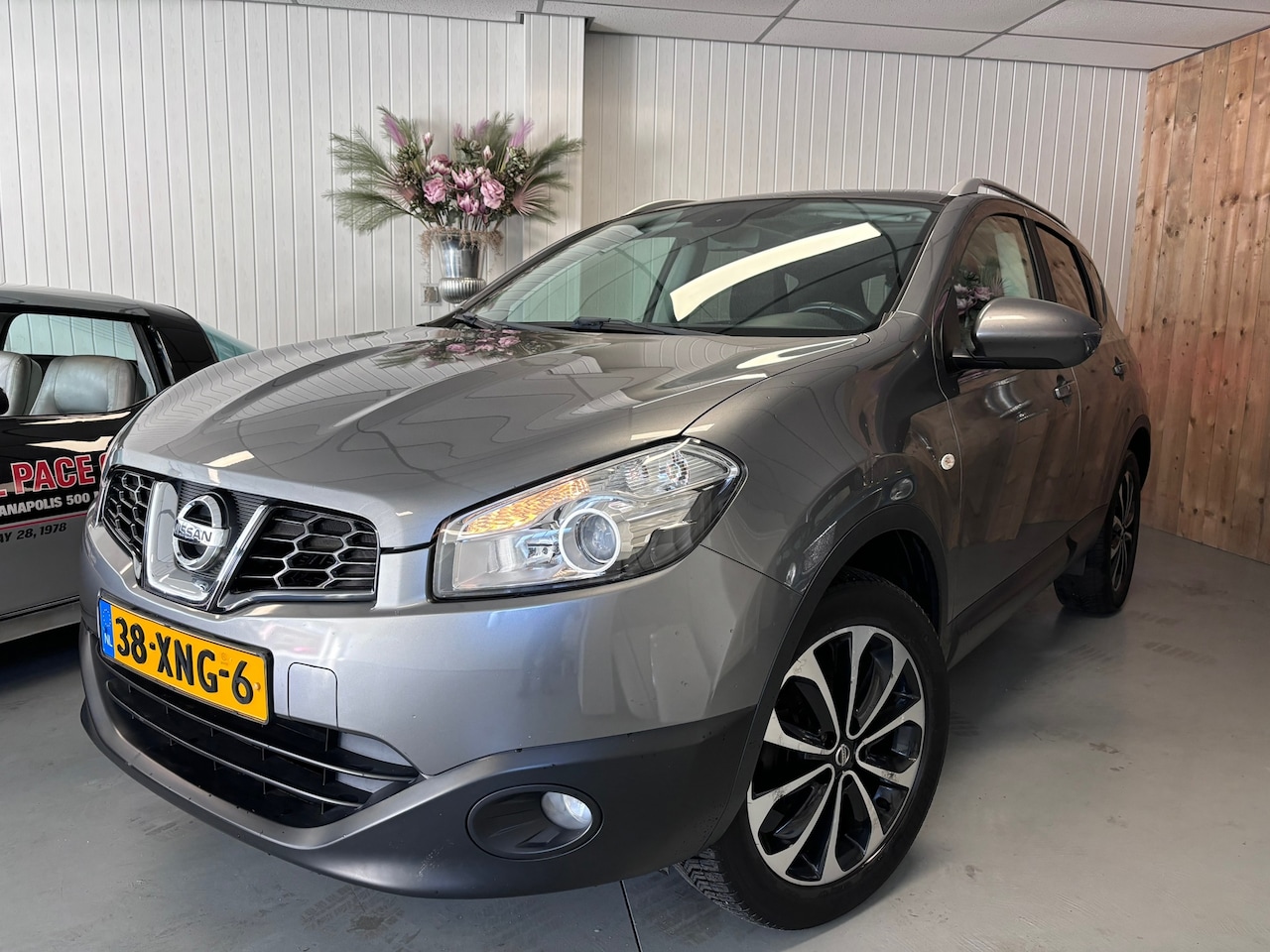 Nissan Qashqai - 1.6 Connect Edition 1.6 Connect Edition, Nap, trekhkaak, camera, cruise control, etc... - AutoWereld.nl