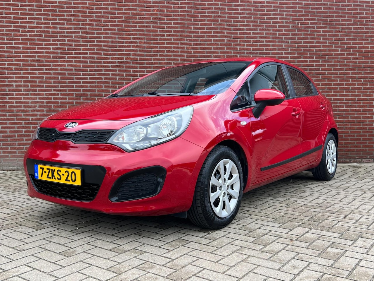 Kia Rio - 1.2 CVVT ComfortLine / NAP / Airco / 5-deurs - AutoWereld.nl