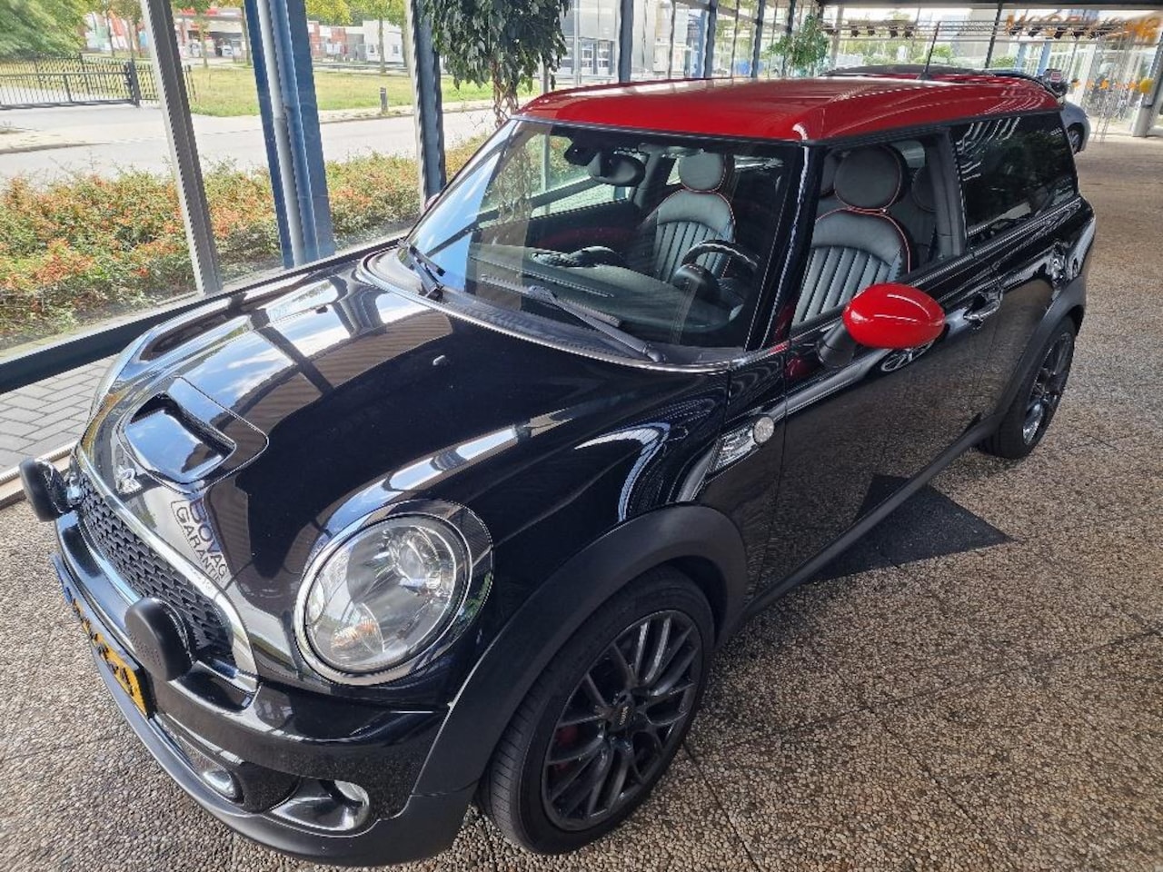 MINI Clubman - 1.6 John Cooper Works Chili 1.6 John Cooper Works Chili - AutoWereld.nl