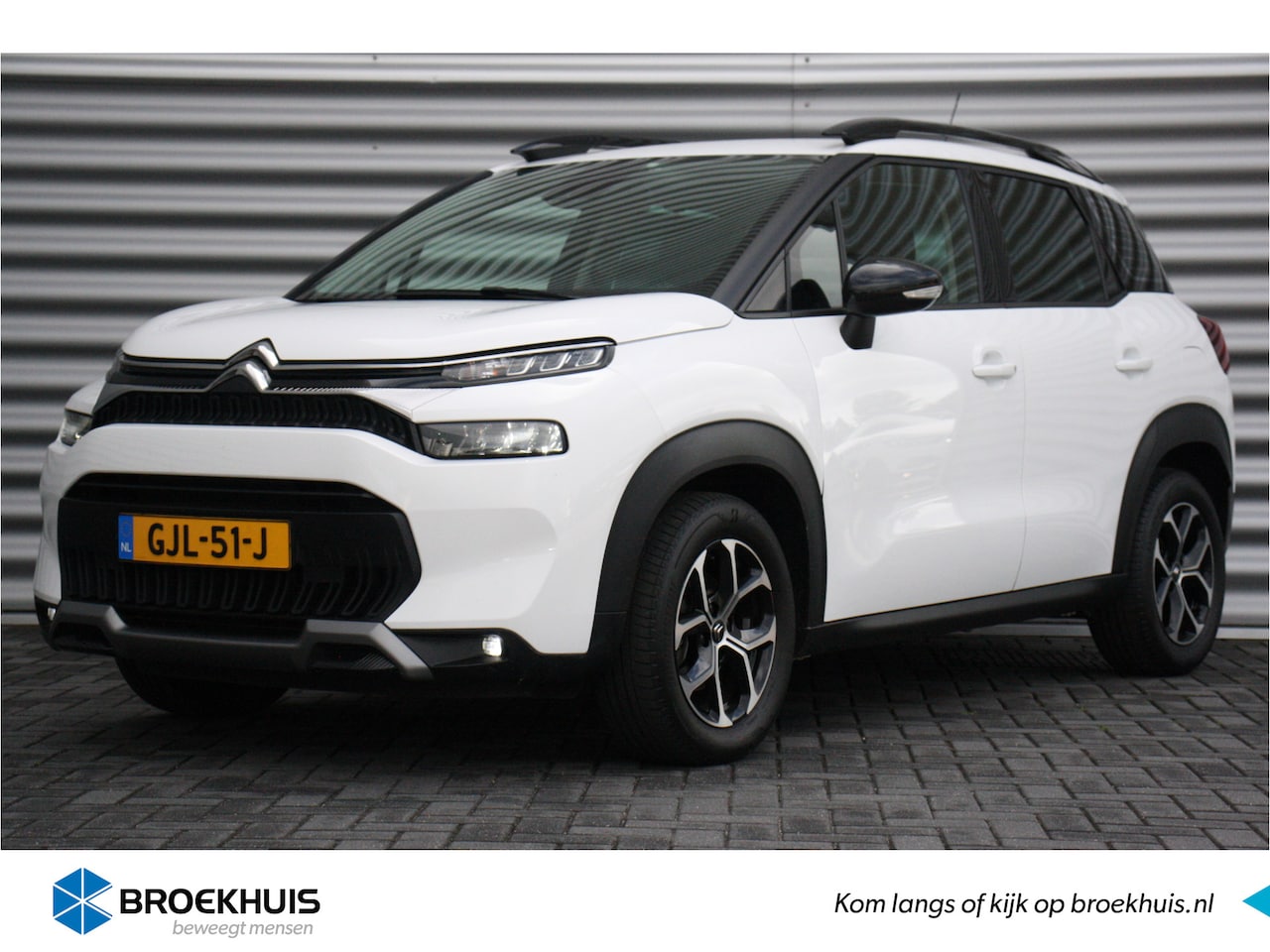 Citroën C3 Aircross - 1.2 PURETECH 130PK SHINE AUTOMAAT / NAVI / LEDER / CLIMA / LED / 16" LMV / PDC / BLUETOOTH - AutoWereld.nl