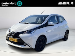 Toyota Aygo - 1.0 VVT-i x-play *FIETSENDRAGERBEUGEL/ PARKEERCAMERA/ 36 MAANDEN GARANTIE