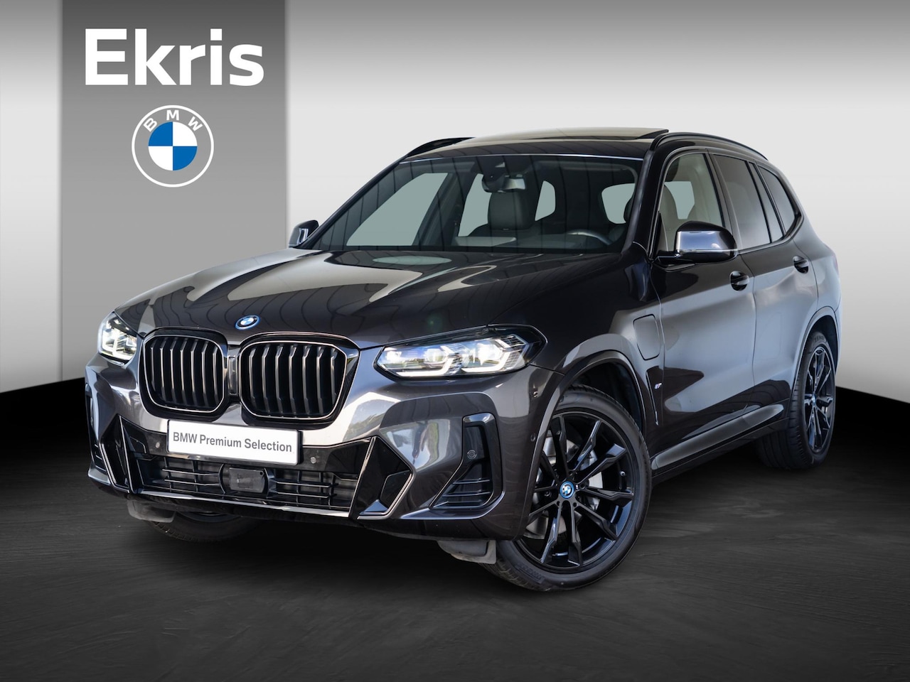 BMW X3 - xDrive30e M-Sportpakket | Trekhaak | 20 inch | Schuif- Kanteldak - AutoWereld.nl