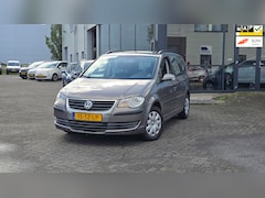 Volkswagen Touran - 1.6 Optive