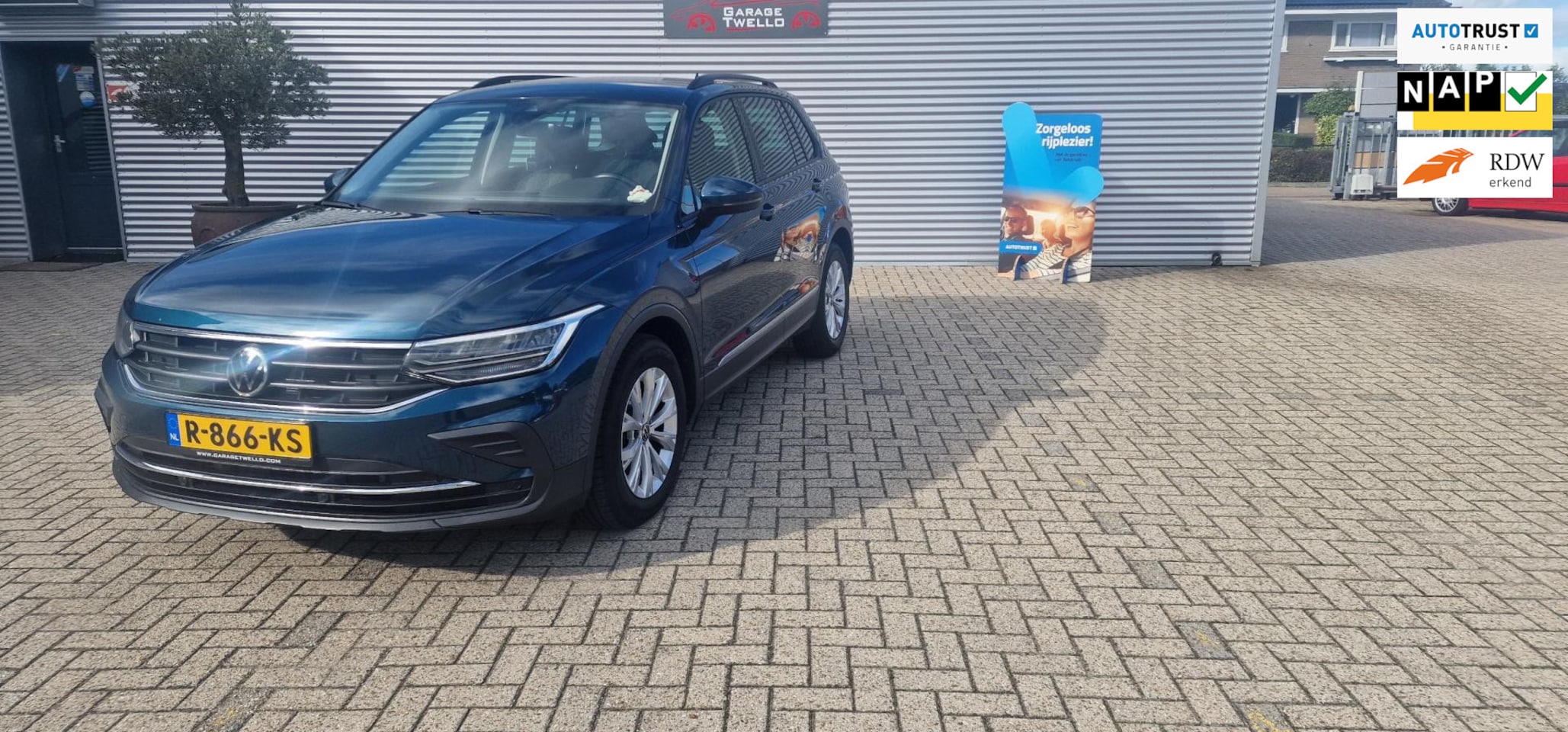 Volkswagen Tiguan - 1.5 TSI Life Business 1.5 TSI Life Business,150pk,DSG,led-DIGI-EC,stuurverwarming,automaat,full opties,nieuw mod - AutoWereld.nl