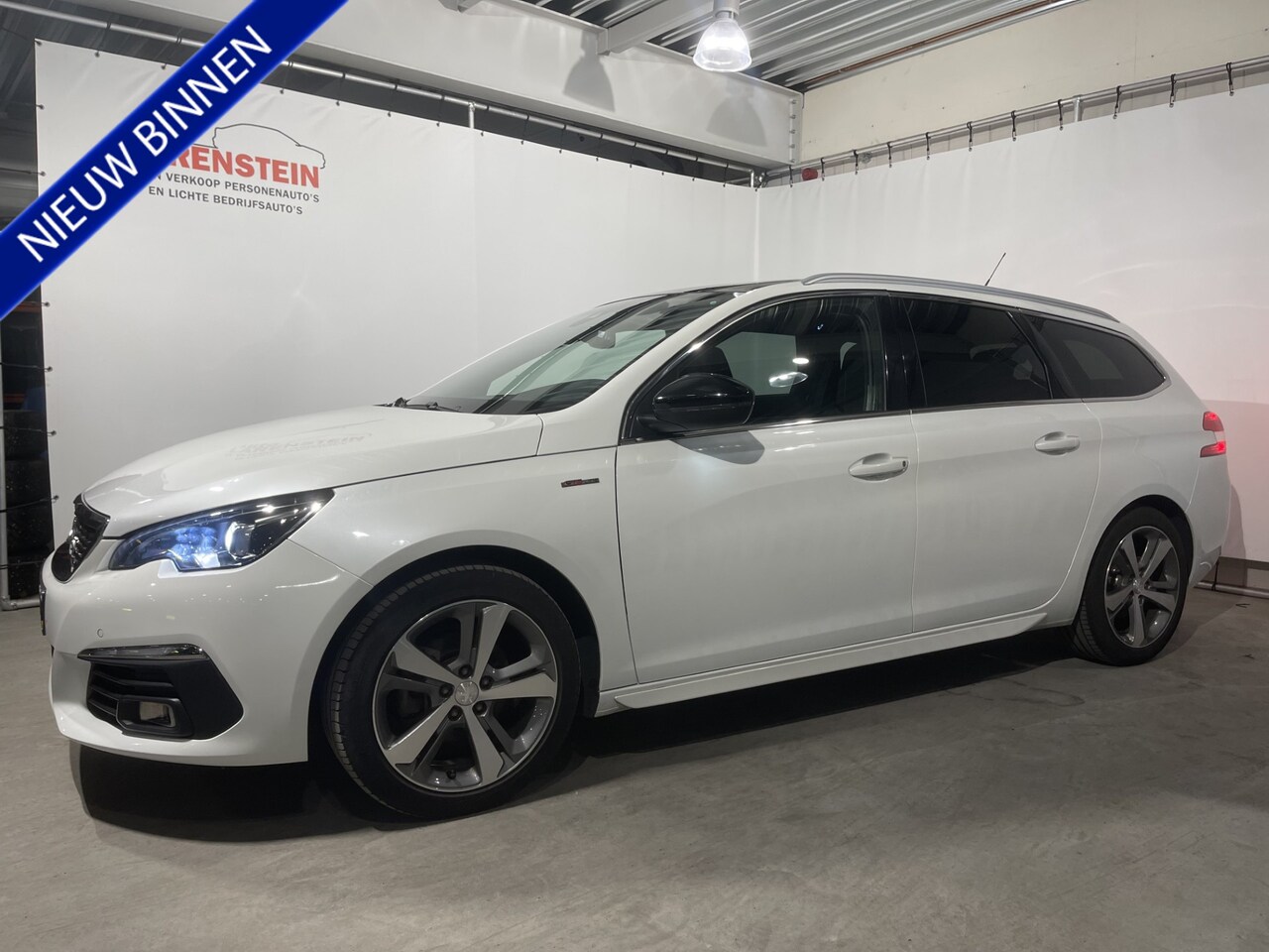 Peugeot 308 SW - 1.2i 131pk PureTech GT 96kw Carplay / Trekhaak / Panoramadak / Cruise Control - AutoWereld.nl