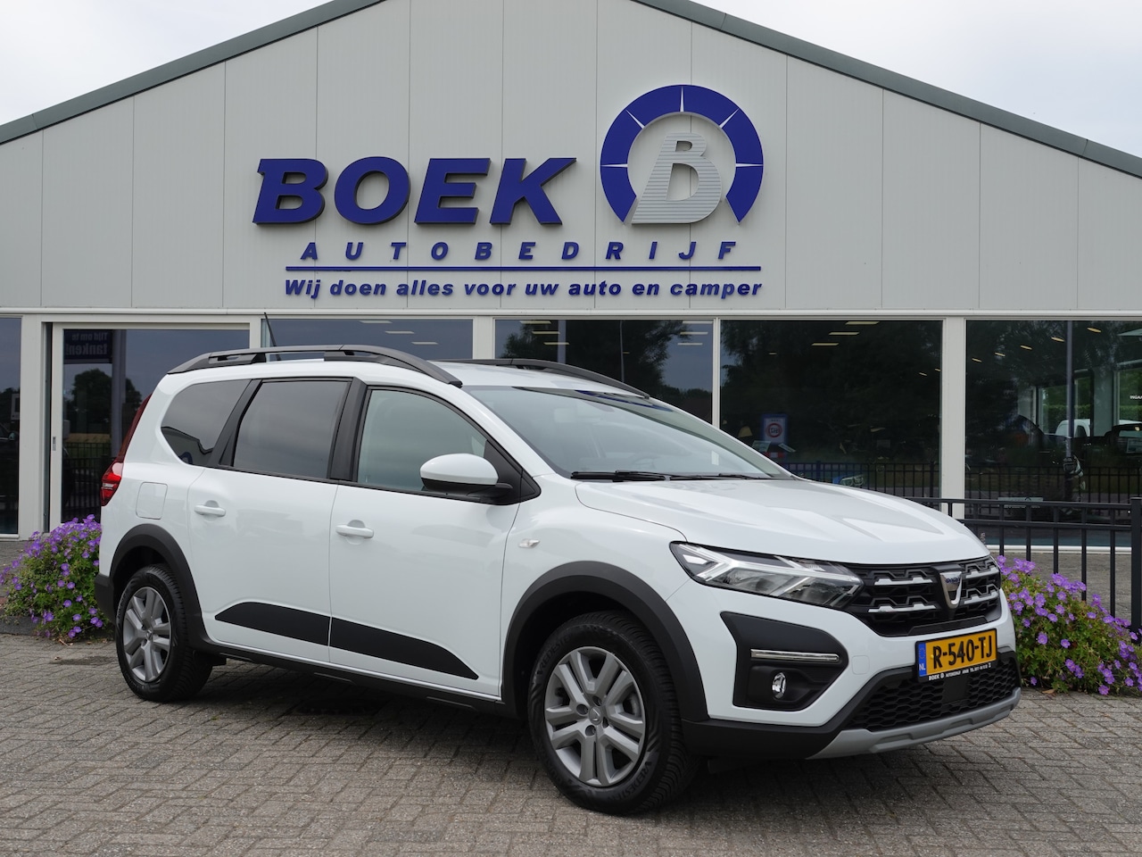 Dacia Jogger - 1.0 TCe 100 Bi-Fuel Expression 5p. CRUISE | BT-TEL | AUDIO - AutoWereld.nl