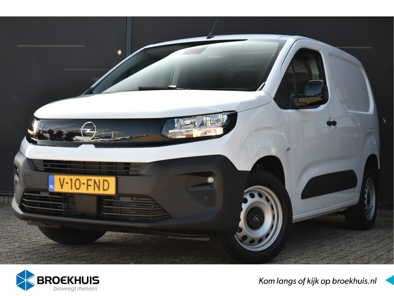 Opel Combo - 1.5D L1H1 Standaard 1000kg DEMO-DEAL! | Navigatie by App | Draadloos Apple Carplay & Andro - AutoWereld.nl