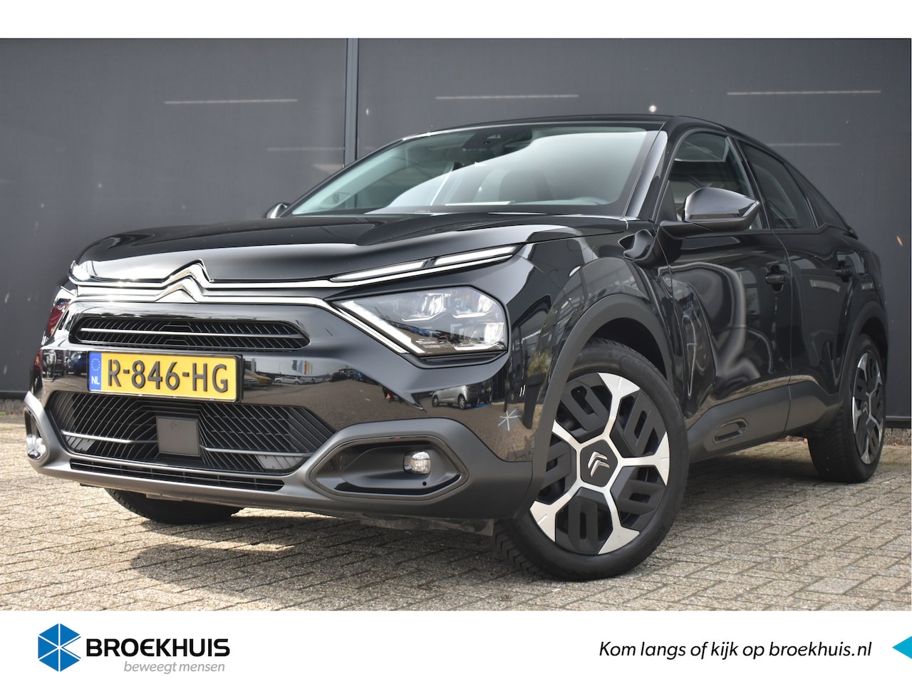 Citroën C4 - 1.2 Puretech Feel 100pk | Navigatie by App | AllSeason | Full-LED | Climate Control | Park - AutoWereld.nl