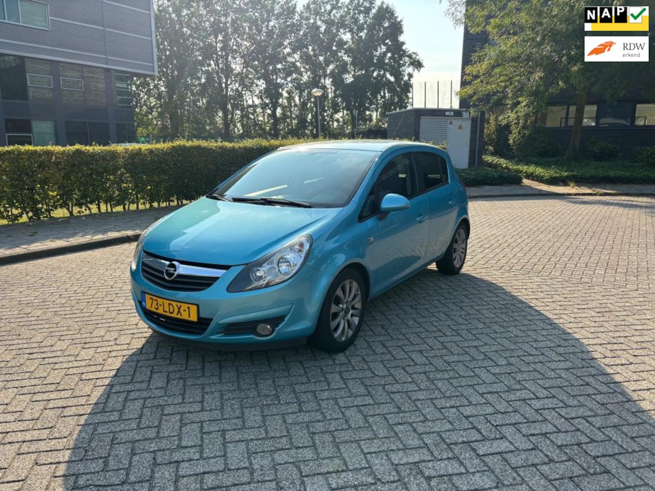 Opel Corsa - 1.2-16V '111' Edition airco apk cruisecontrol - AutoWereld.nl