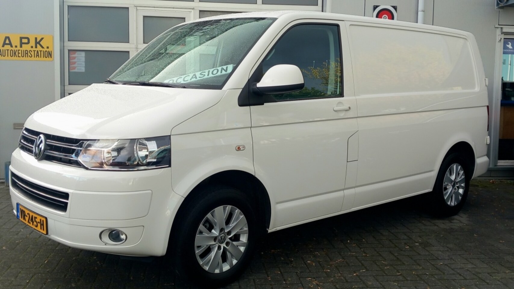 Volkswagen Transporter - 2.0 TDI L1 *cruise*airco*Pdc*trekhaak*Lmv* - AutoWereld.nl