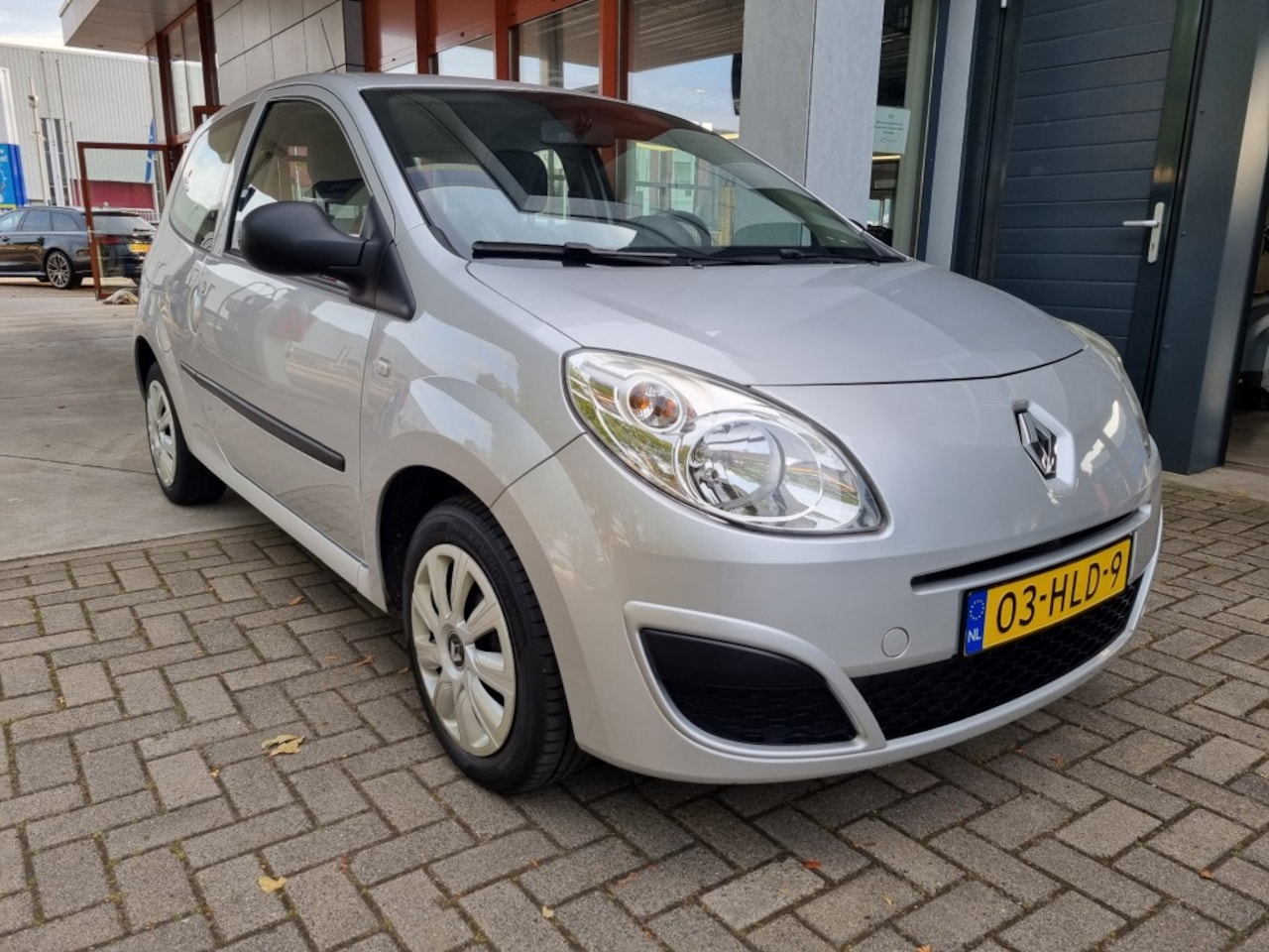 Renault Twingo - 1.2 Authentique 1.2 AUTHENTIQUE - AutoWereld.nl