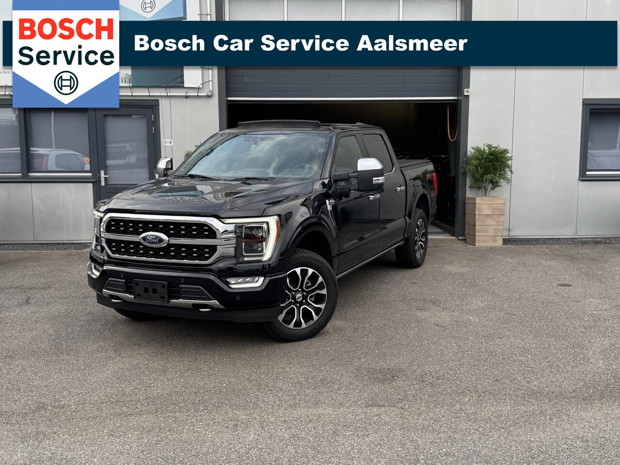 Ford F150 - USA 5.0 V8 / PLATINUM / PANO/ LPG 200L / FULL / - AutoWereld.nl