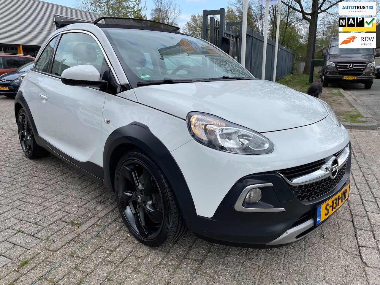 Opel ADAM - 1.0 Turbo Rocks limited, 45.058 km, full options, elec pakket, clima, navo, cruise, stoel - AutoWereld.nl