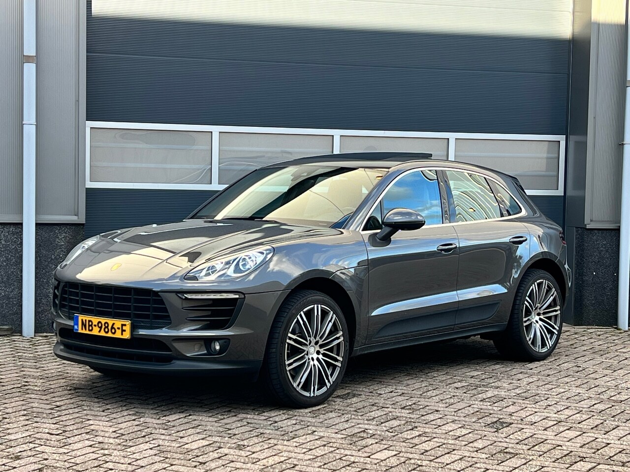 Porsche Macan - 2.0 bj.2017 NL auto|Pano|Camera|Nap. - AutoWereld.nl