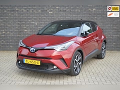 Toyota C-HR - 1.8 Hybrid Style | Achteruitrijcamera | Stoelverwarming | Stuurwielverwarming | Navigatie