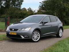 Seat Leon - 1.2 TSI Style zeer netjes, goed onderhouden, volledige onderhoudshistorie aanwezig