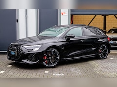 Audi RS3 - Sportback 2.5 TFSI Quattro KERAMISCH | PANO | HEAD-UP | MEMORY | BOMVOLL