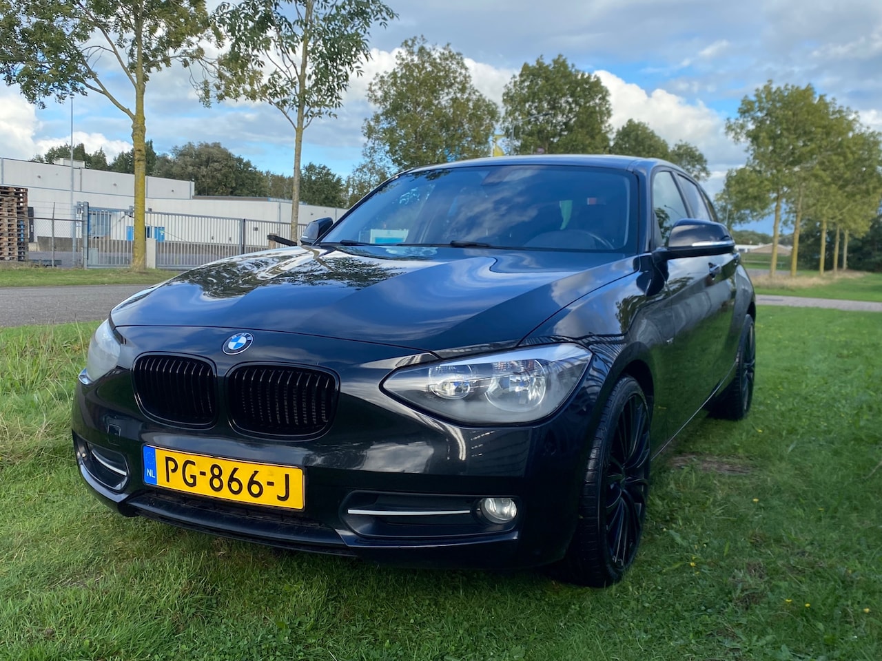 BMW 1-serie - 116i Business 116i Business+ - AutoWereld.nl