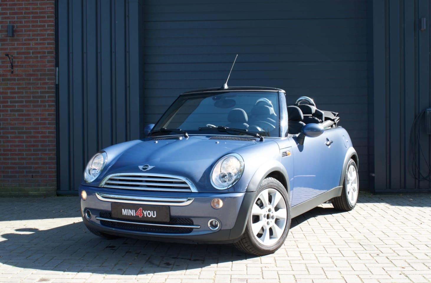 MINI Cabrio - 1.6 Cooper | Nette staat! | - AutoWereld.nl