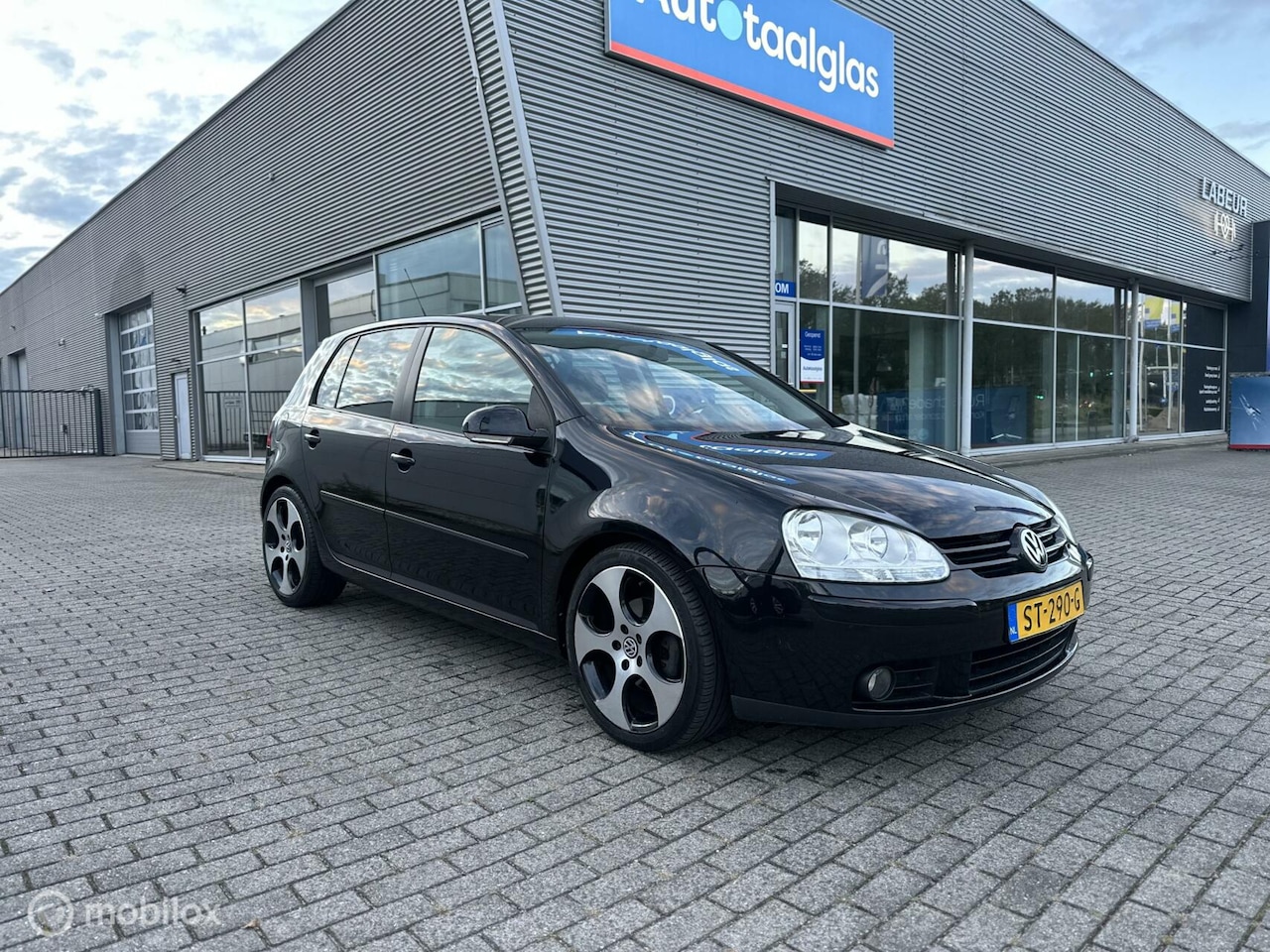 Volkswagen Golf - 1.4 TSI GT Sport Clima Navi CarPlay - AutoWereld.nl