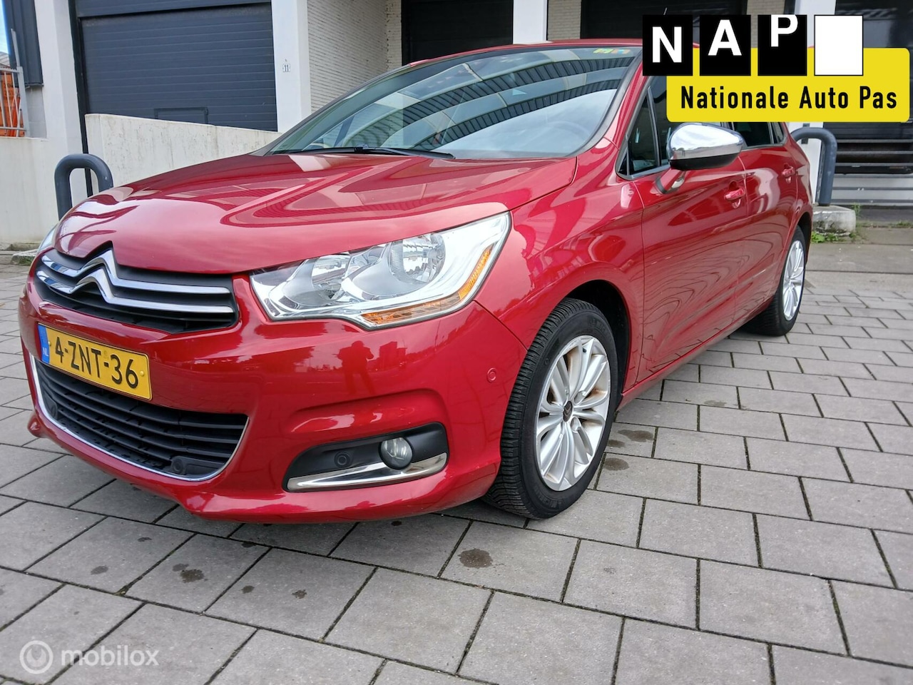 Citroën C4 - 1.2 PureTech Exclusive - AutoWereld.nl