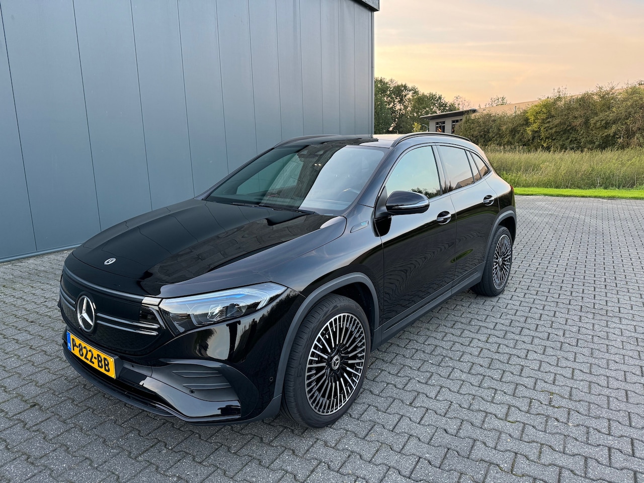 Mercedes-Benz EQA - 250 Business Solution AMG - AutoWereld.nl