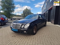 Mercedes-Benz E-klasse - 200 CDI Class / AUTOMAAT / ELEC. PAKKET