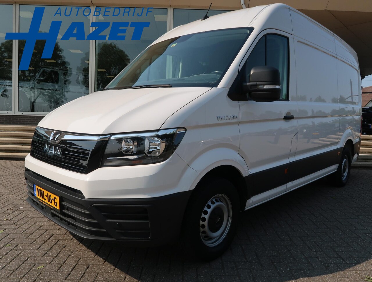 MAN TGE - 3.180 2.0 177 PK L3H3 3500 KG TREKHAAK / ADAPTIVE CRUISE / APPLE CARPLAY - AutoWereld.nl