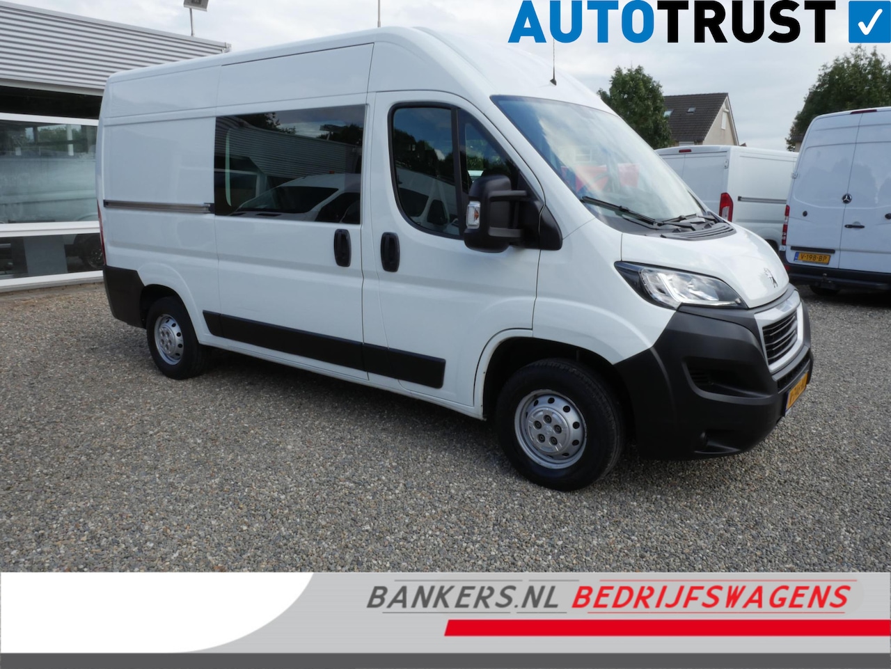 Peugeot Boxer - 2.0 BlueHDI 130PK, L2H1, Pro, Dubbel Cabine, Airco - AutoWereld.nl