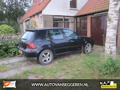 Volkswagen Golf - 2.3 V5 170 PK Highl/cruise/clima/ NL auto NAP