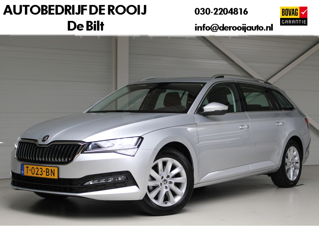 Skoda Superb Combi - 1.5 TSI ACT DSG Business Edition Navigatie | El. stoelverstelling | Trekhaak | Keyless | C - AutoWereld.nl