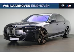 BMW i7 - xDrive60 High Executive M Sport / Panoramadak Sky Lounge / Active Steering / Stoelventilat