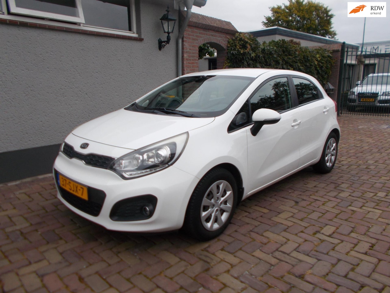 Kia Rio - 1.2 CVVT Super Pack bj 2011 5drs nwe apk - AutoWereld.nl