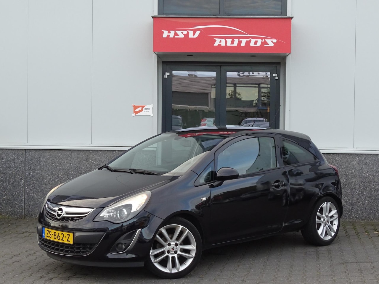 Opel Corsa - 1.4-16V Cosmo airco LM cruise xenon - AutoWereld.nl