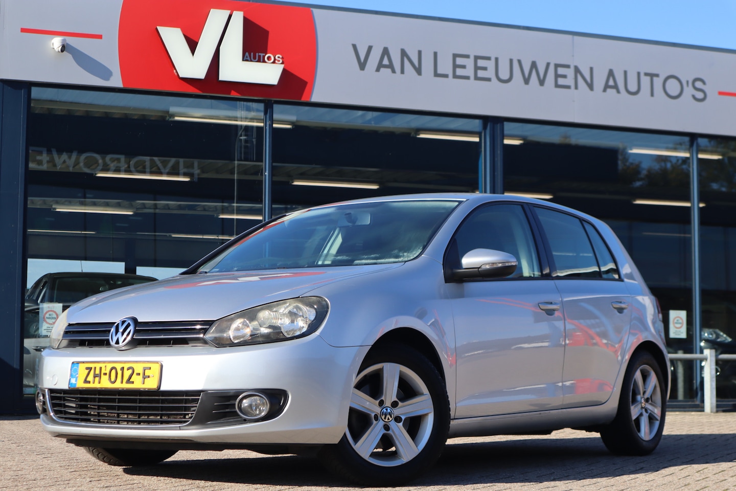 Volkswagen Golf - 1.4 TSI Trendline | Automatische Airco | Navi | Cruise - AutoWereld.nl