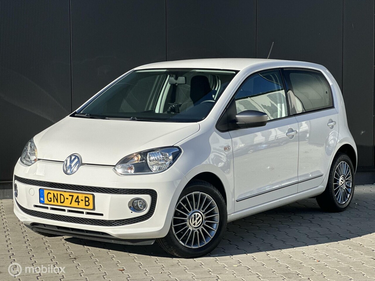 Volkswagen Up! - 1.0 move up! BlueMotion | AIRCO | STOELVERWARMING | - AutoWereld.nl