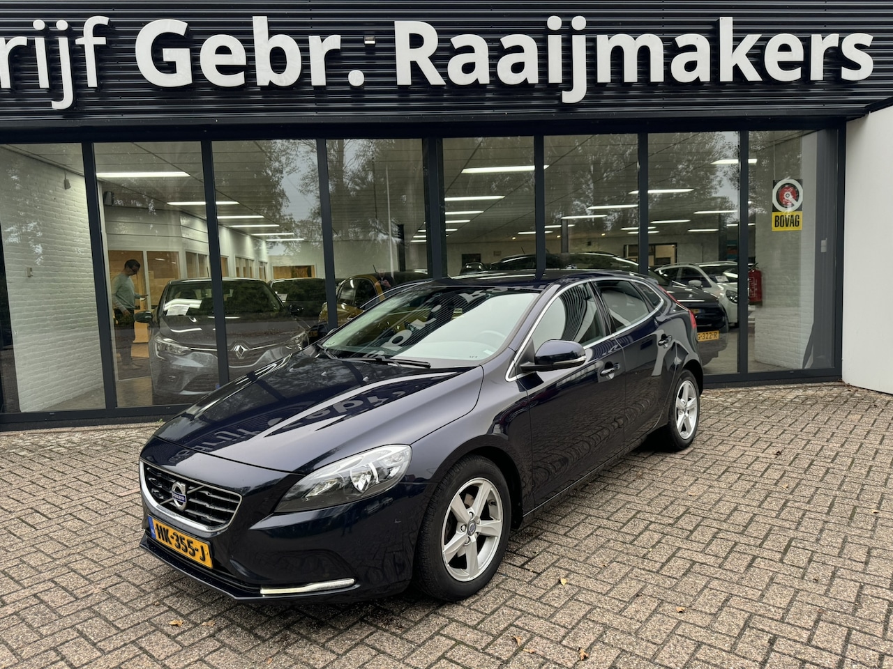 Volvo V40 - 2.0 D2 Momentum Business *Navigatie*ECC* EXPORT/EX BPM* - AutoWereld.nl