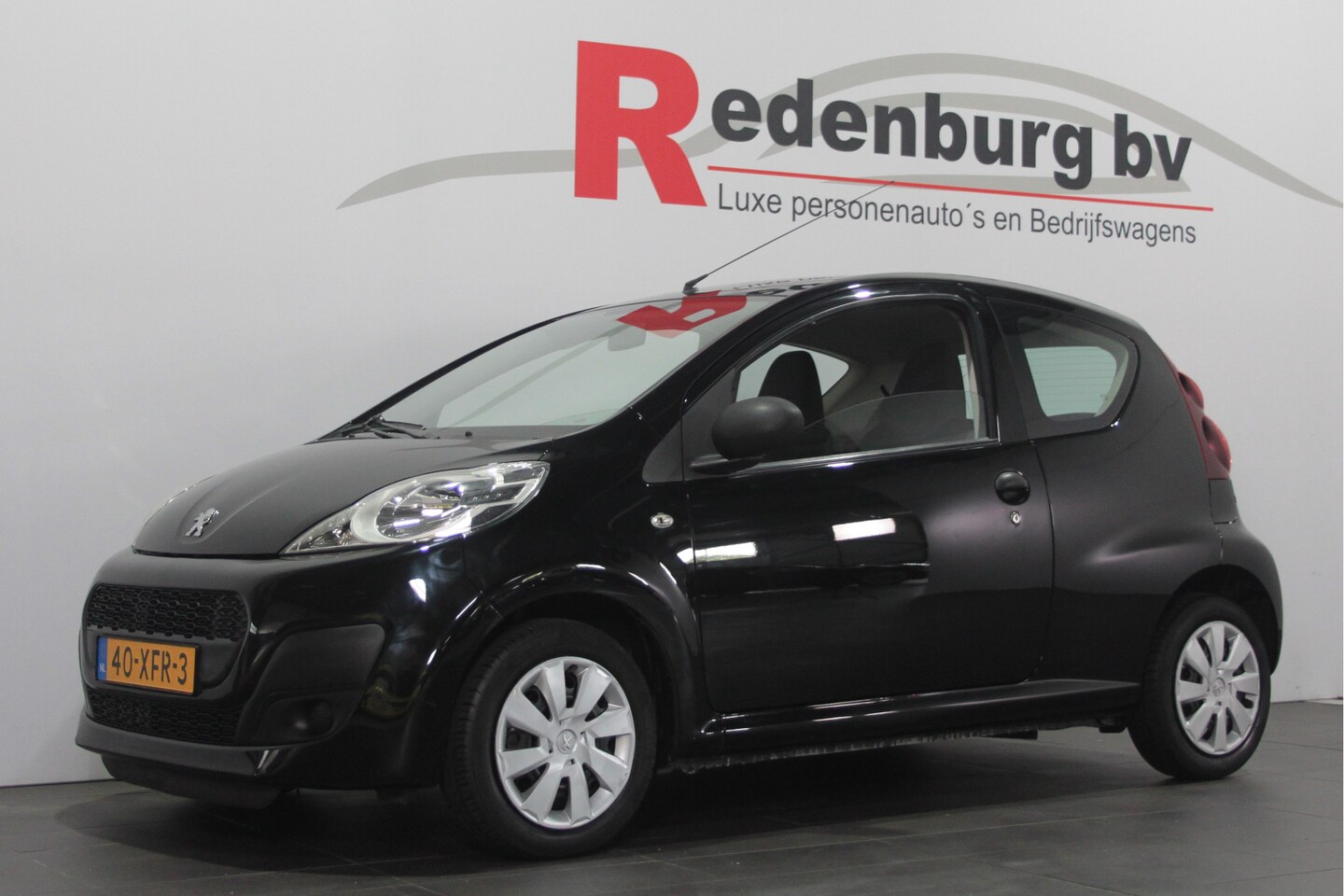 Peugeot 107 - 1.0 Access Accent - NAP / Airco / Radio cd - AutoWereld.nl