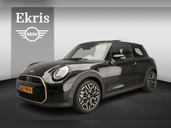 MINI Cooper - 3-deurs C Automaat / Pakket M / Panoramadak / LED / Stoelverwarming / Head-up / Park assis