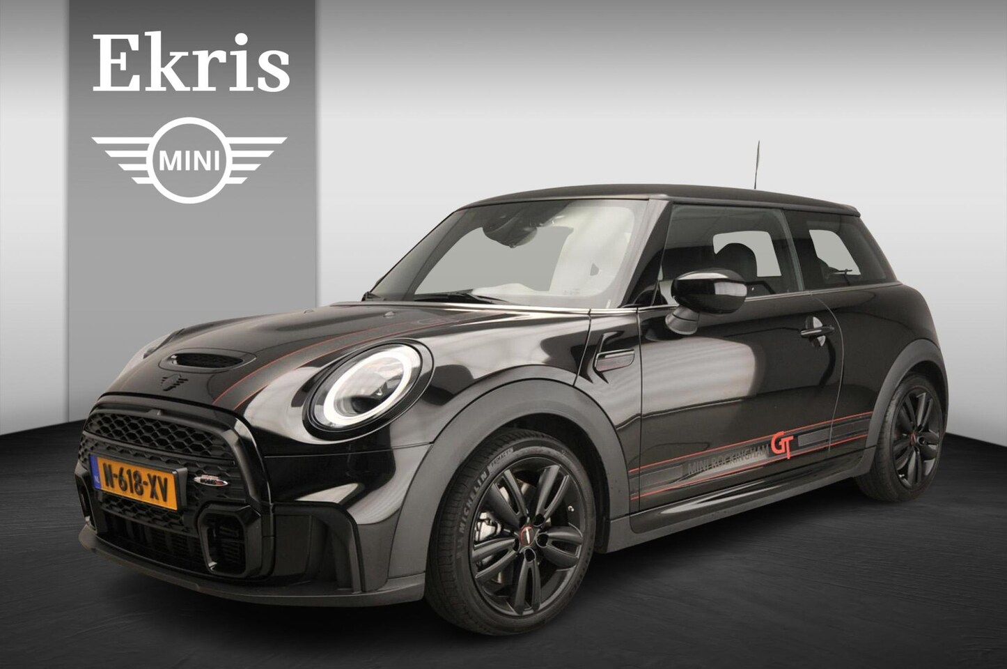 MINI Cooper S - 3-deurs Rockingham GT Edition Automaat / Panoramadak / JCW Pakket / Camera / LED / Alu wie - AutoWereld.nl