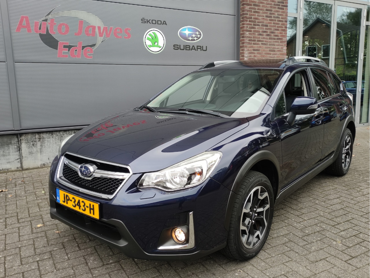 Subaru XV - 2.0i Premium AWD Afn.trekhaak - Schuif-/kanteldak - Leder - Achteruitrijcamera - AutoWereld.nl