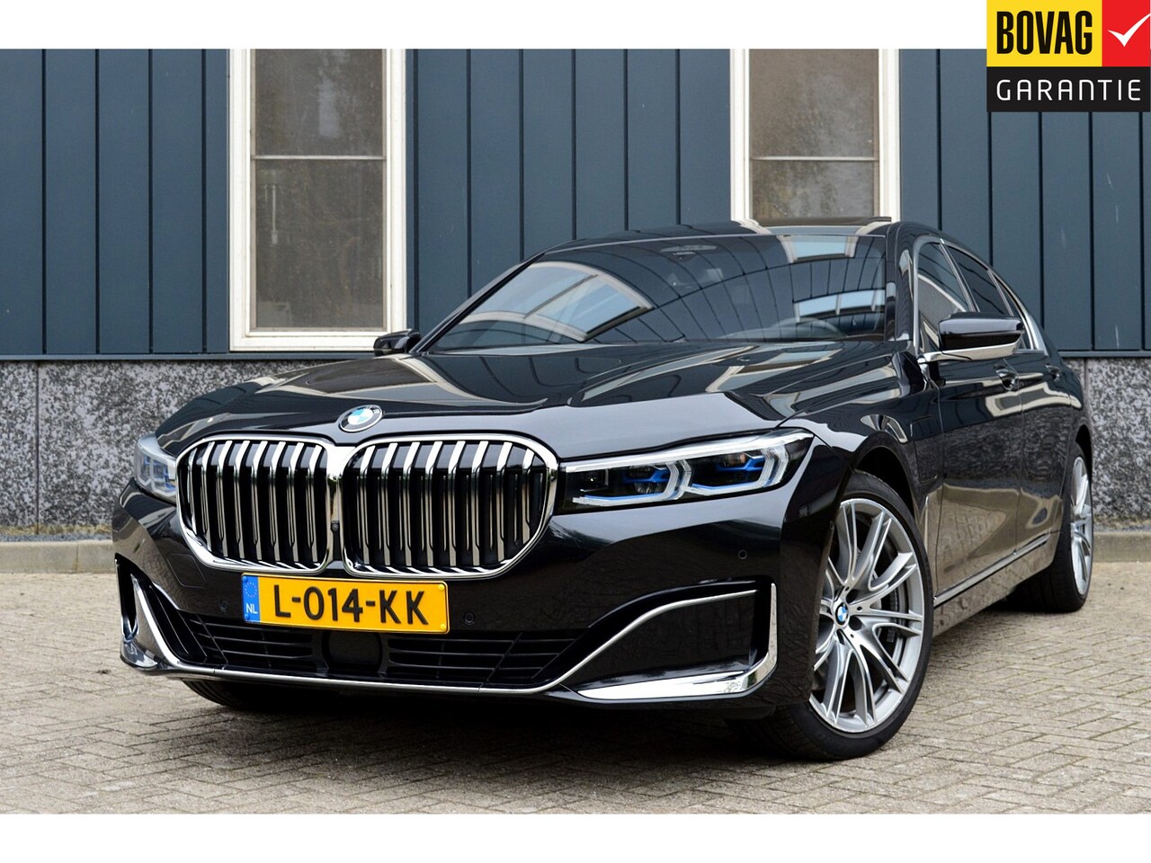 BMW 7-serie - 745e High Executive Rijklaarprijs-Garantie individual CoPilot Pack Panorama dak Stoel vent - AutoWereld.nl