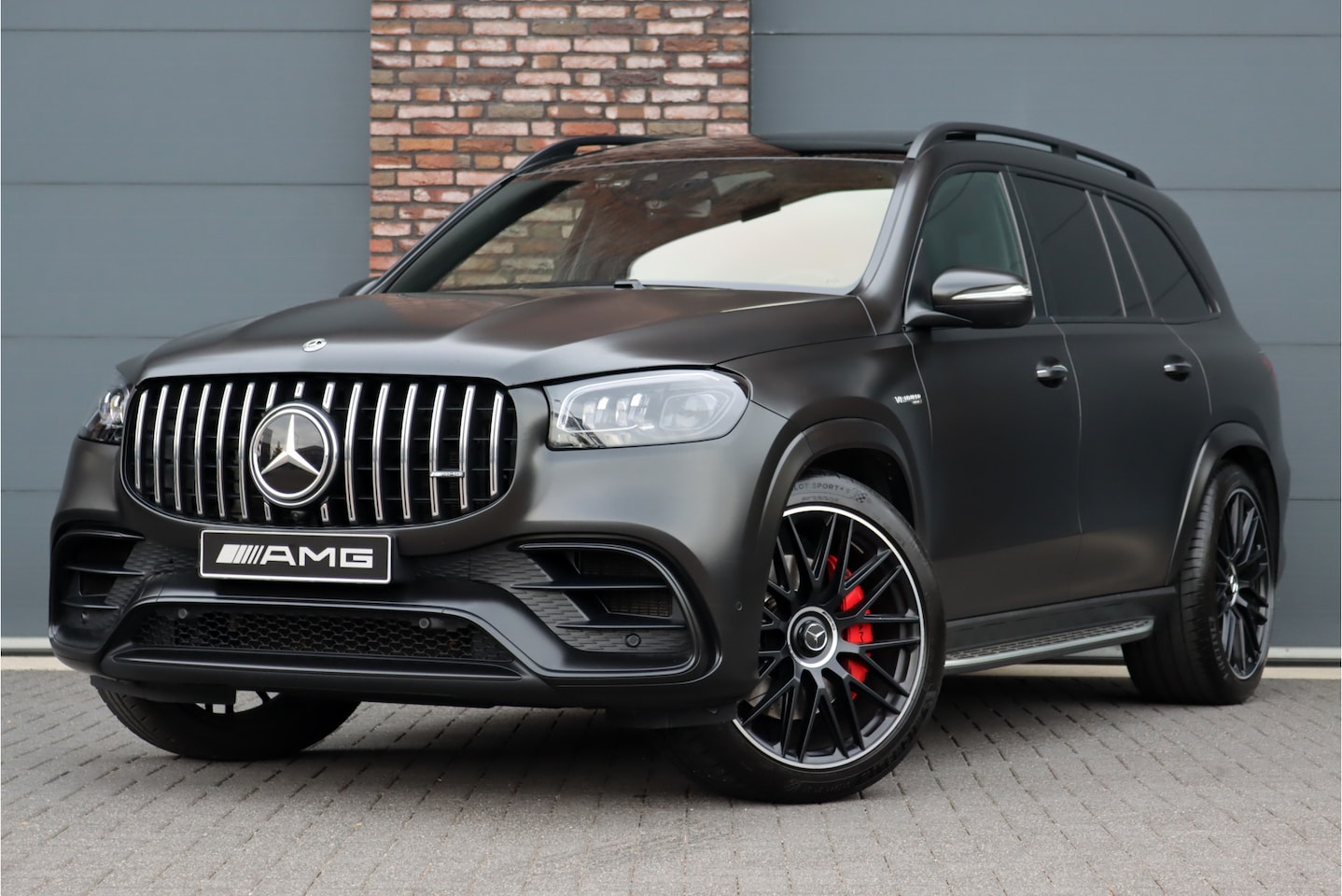 Mercedes-Benz GLS - AMG 63 4MATIC+ Premium+ Aut9 | Airmatic | Distronic+ | Panoramadak | MBUX Tablet | Massage - AutoWereld.nl