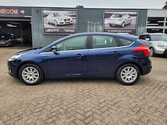 Ford Focus - 1.6 EcoBoost First Edition - Airco ecc - Cruise - Xenon - Bluetooth/handsfree - 16 inch l.